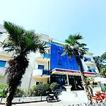 Aries Appart hôtel