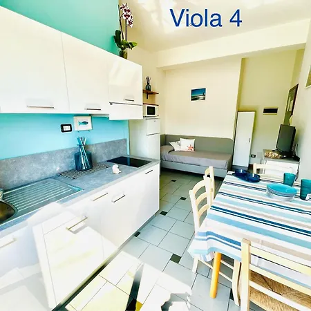 Aries Aparthotel