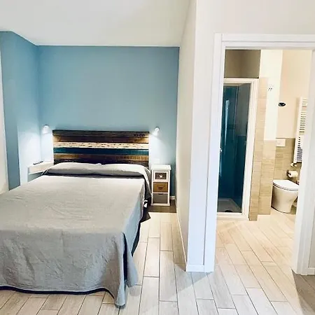 Aries Aparthotel 3*