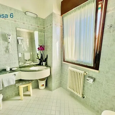 Aparthotel Aries